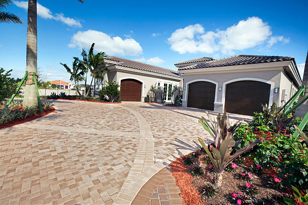 Best Brick Driveway Pavers  in Lake Ozark, MO